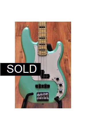 Fender Precision Special Deluxe Sea Foam Green Fender Precision Special Deluxe Sea Foam Green